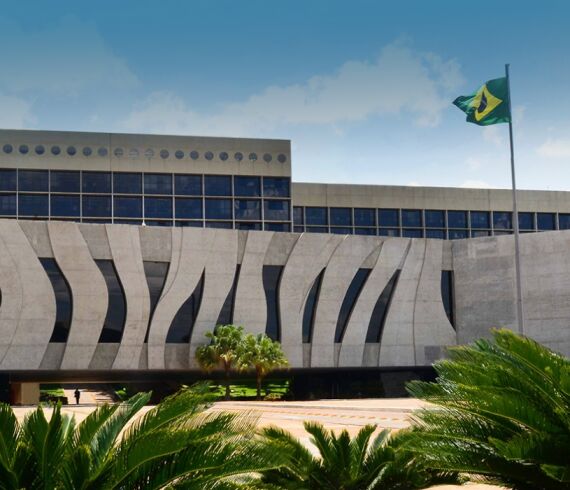 STJ nega liberdade a suspeita de lavar dinheiro para o Comando Vermelho em MT