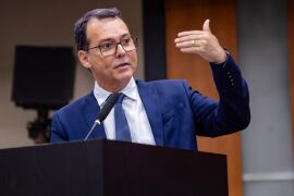 Lúdio denuncia falta de professores especializados na rede estadual