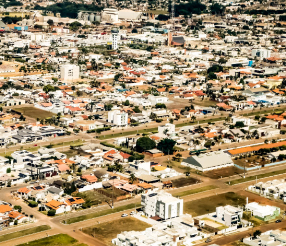 Calçada é do dono do imóvel, mas fiscalização é da prefeitura, decide TJMT