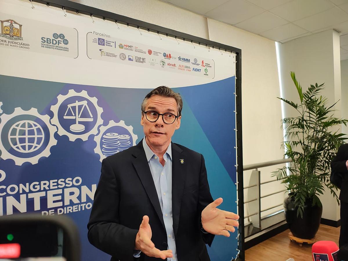 Governador confirma Gallo no governo de 2027 e descarta deputados no secretariado