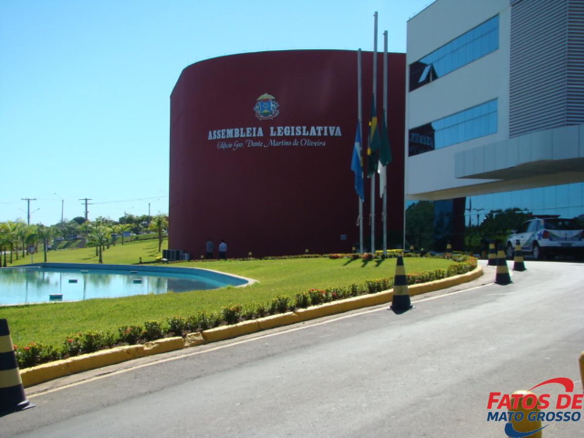 Assembleia Legislativa de Mato Grosso remaneja R$ 25,2 milhões para benefícios de servidores
