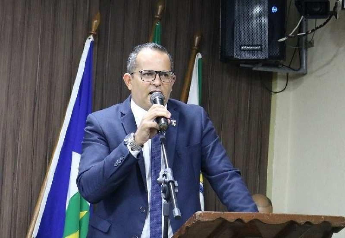 Vereador anuncia entrega de documentos para CPI de obras em Várzea Grande, MT