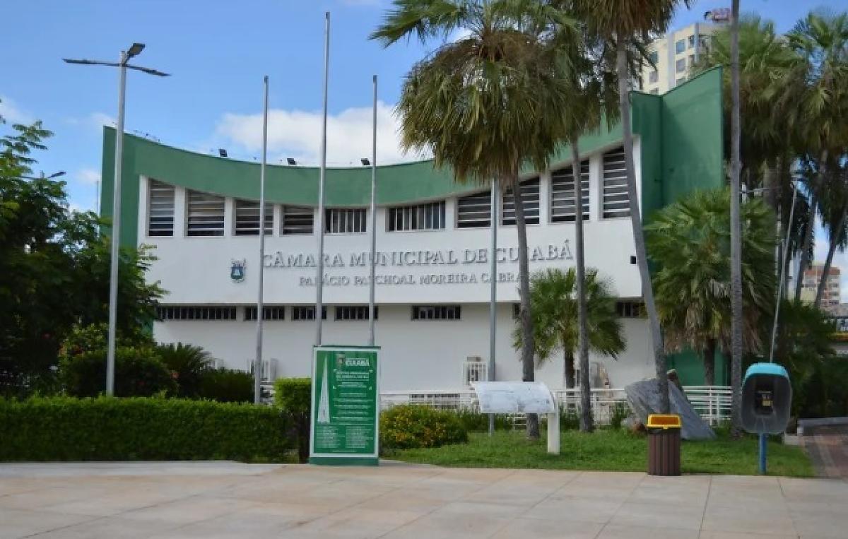 Câmara de Cuiabá atualiza salários de servidores em Mato Grosso
