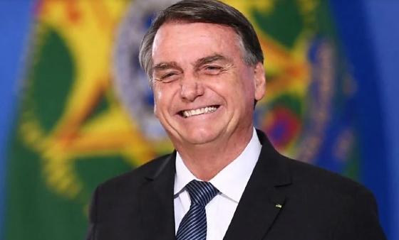 Bolsonaro pede ao STF visitas religiosas e autorização para Smart TV