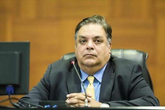 Ex-parlamentar foi condenado por emprestar cartão funcional ao genro, que abasteceu veículos particulares com recursos públicos.