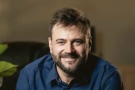 Benassi terá de paralisar pregão de R$ 8 milhões