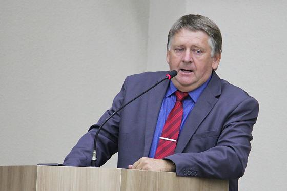 Remídio critica prefeitura e diz que Câmara pode votar projetos no limite do prazo