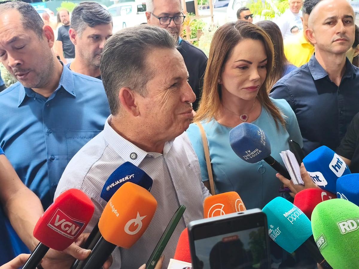 Mauro Mendes nega participação em showmício em Cuiabá