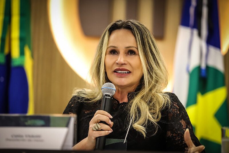 Pais assumem lugar de filho morto em ação sobre desvio na ALMT; R$ 868 mil bloqueados