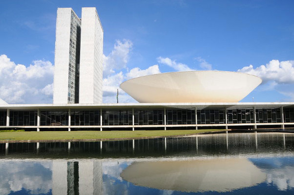 Câmara dos Deputados abre concurso com provas em Cuiabá e salário de R$ 32 mil