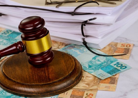 Taxa judiciária, real, decisão, dinheiro