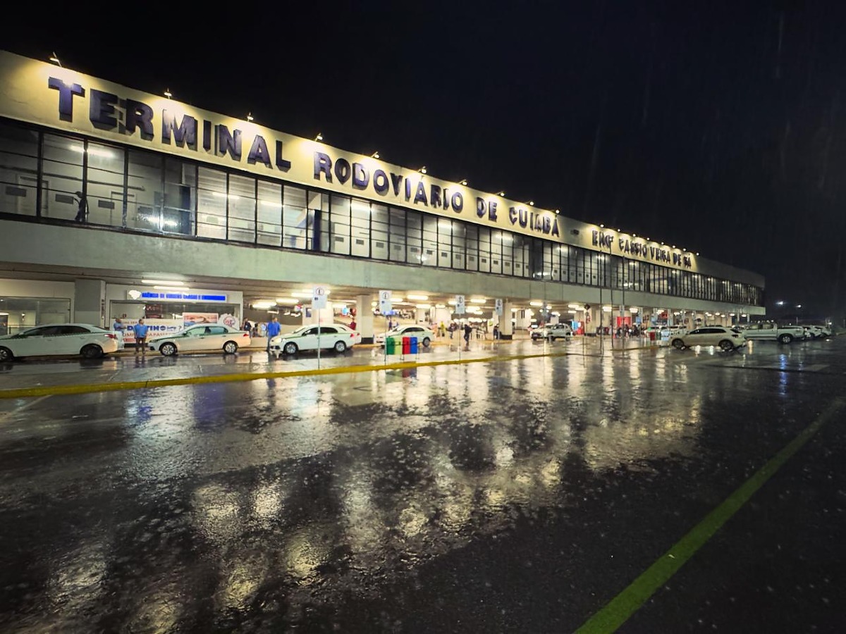 Rodoviária de Cuiabá espera 20 mil passageiros no feriado de Finados