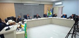 Vereadores terão auxílio de R$ 1 mil; servidores da Câmara receberão R$ 750