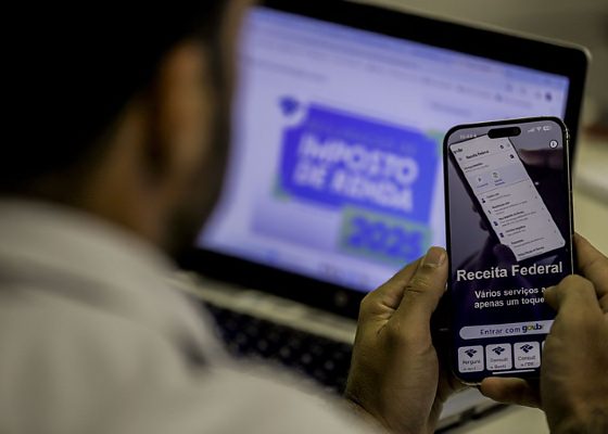 Receita libera lote de restituição para mais de 412 mil; veja como consultar