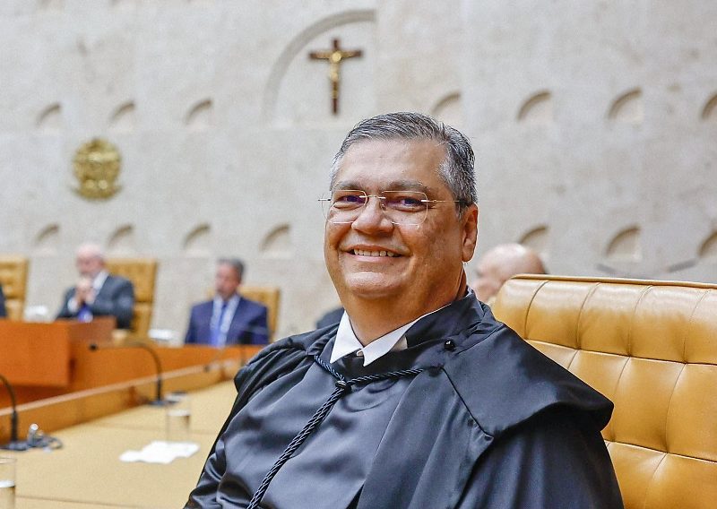 Dino mantém devolução de R$ 100 mil usados pelo PSB em eleição ao Senado por MT