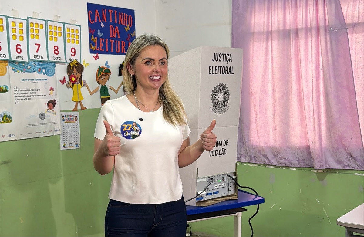 Candidata Clariana Brandão critica pesquisas eleitorais em Várzea Grande, MT