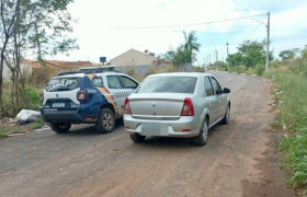Dois homens são presos e três adolescentes apreendidos após roubo e extorsão em Cuiabá