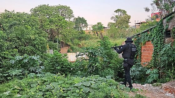 Polícia investiga furto de residência e roubo a sorveteria em Cuiabá