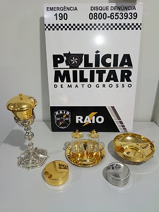 PM recupera objetos religiosos furtados de capela em Cuiabá