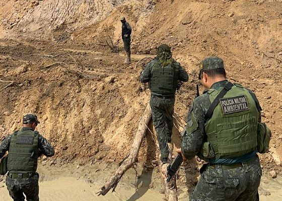 Garimpo ilegal em área de preservação é fechado e homem acaba preso em MT